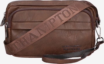 Northampton Polo Club Clutch in Braun: Vorderseite