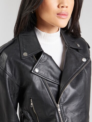 VILA Between-season jacket 'VIROLEY' in Black