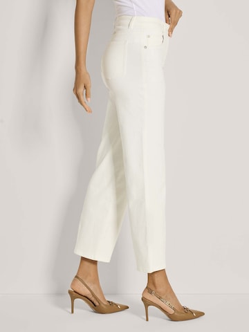 Regular Jean MADELEINE en blanc