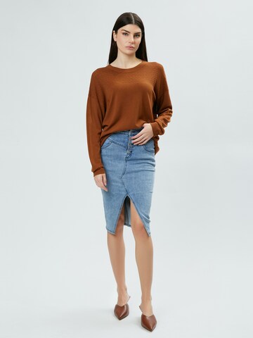 Influencer Pullover i brun