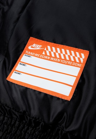 Giacca invernale di Nike Sportswear in nero