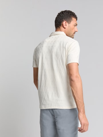 No Excess Shirt in Wit