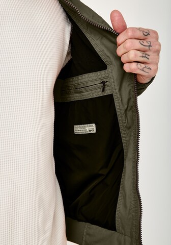 REDPOINT Between-Season Jacket in Green