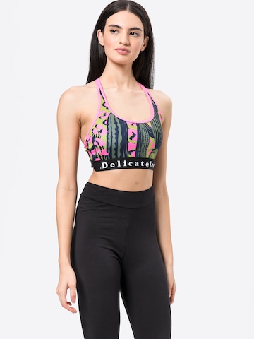 DELICATELOVE Sports Top 'SHIVA' in Mixed colors: front