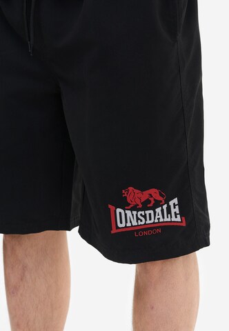 Regular Pantalon 'Copley' LONSDALE en noir