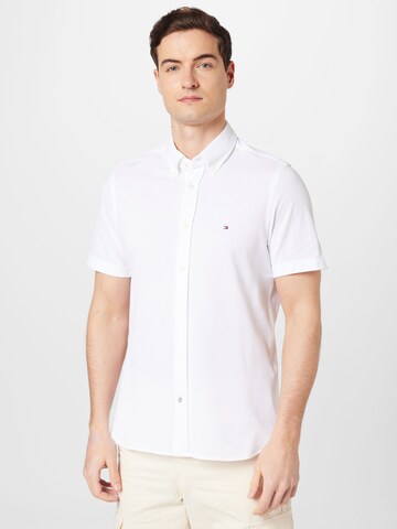 TOMMY HILFIGER Slim Fit Риза в бяло: отпред