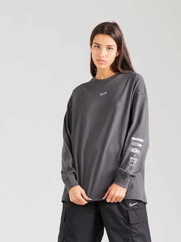 Nike Sportswear T-shirt 'SWOOSH' i grå: framsida