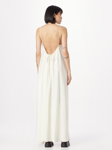 Robe 'Volume' WEEKDAY en beige