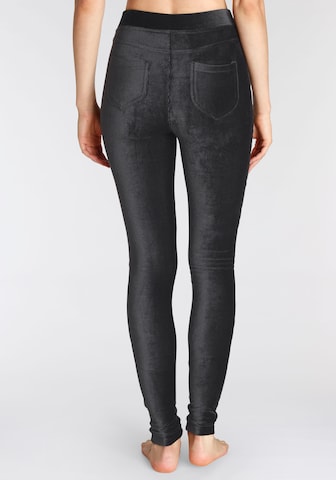 LASCANA - Skinny Leggings em preto