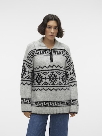 VERO MODA Sweater in Grey: front