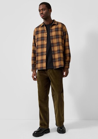 Coupe regular Chemise QS en marron : devant