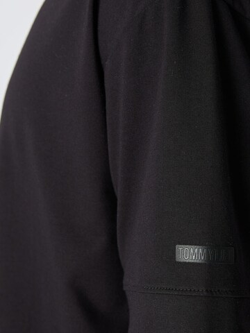 Tommy Life Shirt in Black