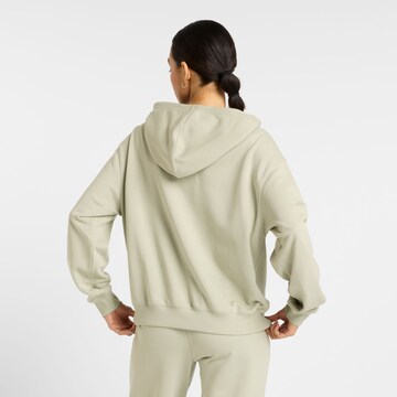new balance Sweatshirt 'Essentials' in Groen