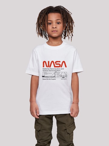 T-Shirt 'Nasa Classic Space Shuttle' F4NT4STIC en blanc : devant