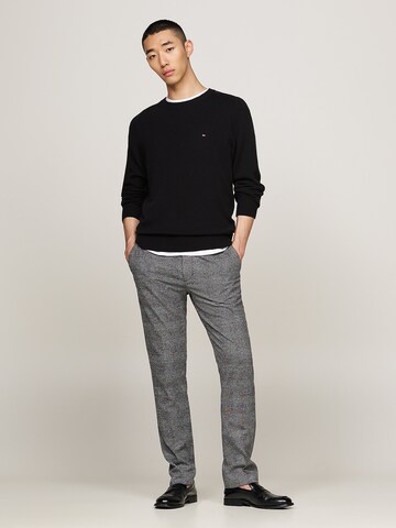 TOMMY HILFIGER Regular Trousers in Grey