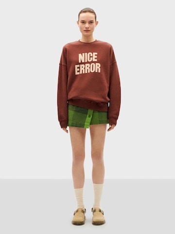 Thinking MU Sweatshirt 'Nice Error' in Brown