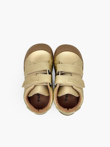 Sneaker di Pisamonas in oro