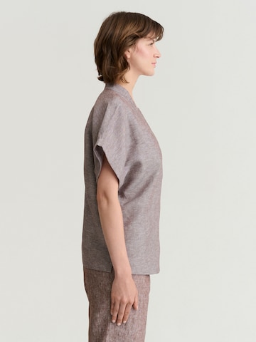 TATUUM - Blusa en marrón