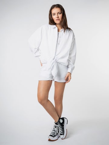 Sublevel Blouse in Wit