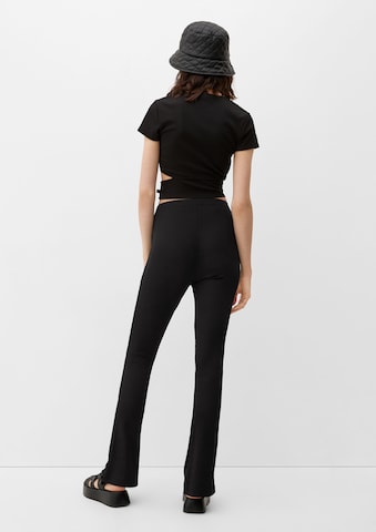 évasé Pantalon QS en noir