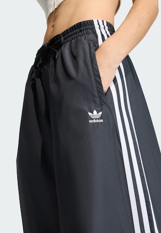 ADIDAS ORIGINALS Wide leg Παντελόνι ' Firebird Adilenium' σε μαύρο