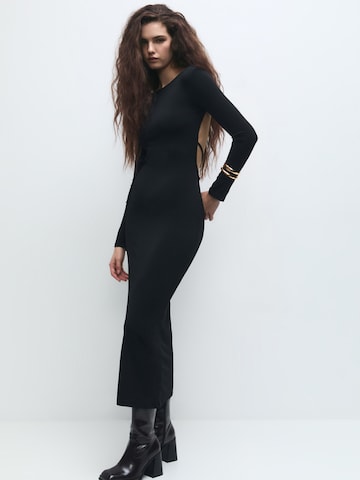 Pull&Bear Dress in Black: front