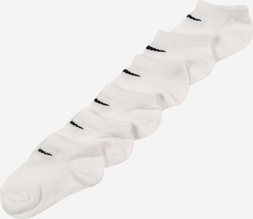 Nike Sportswear Socks 'No Show' in White: front