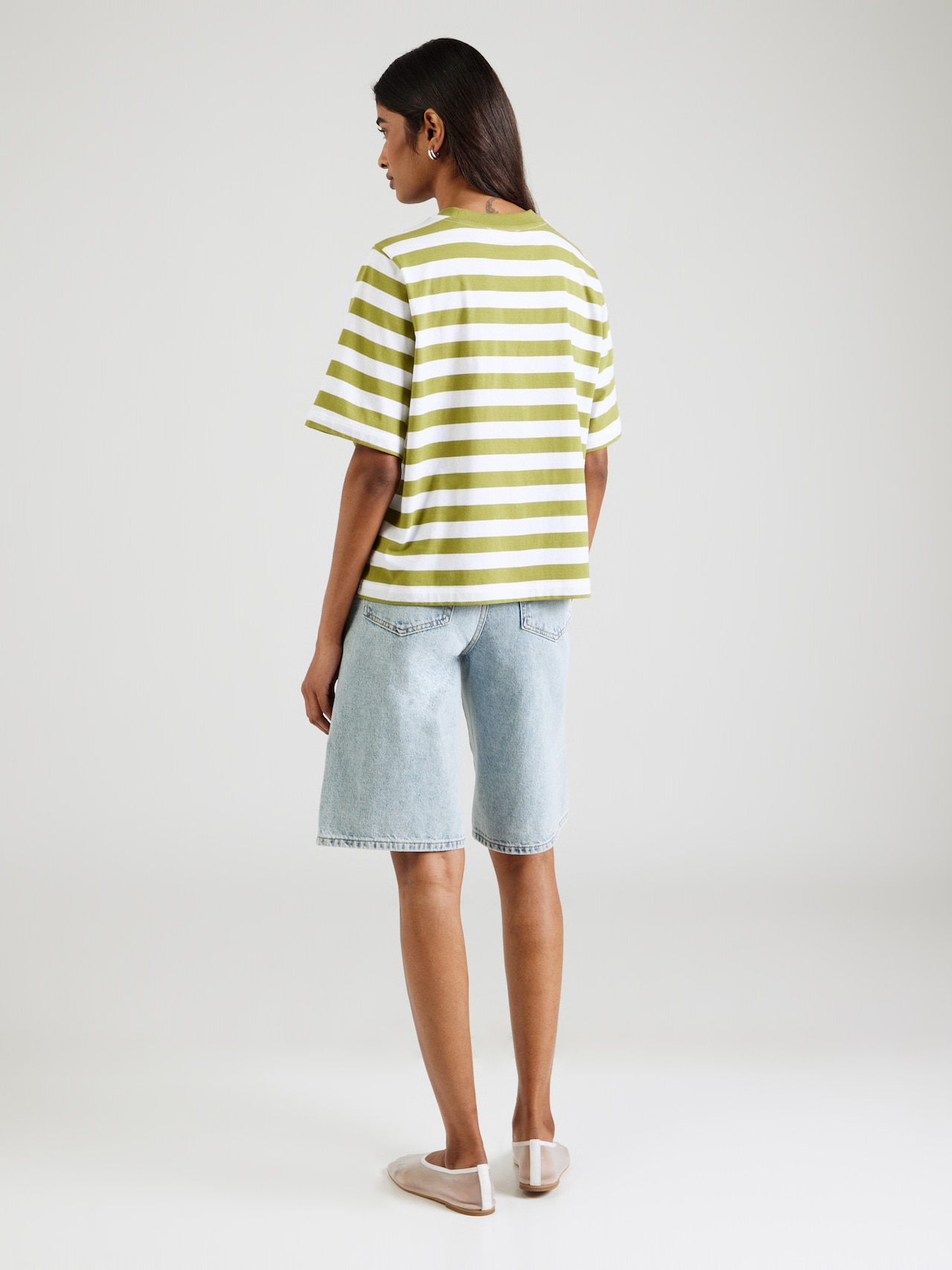 EDITED Productos Camiseta 'Nola' verde