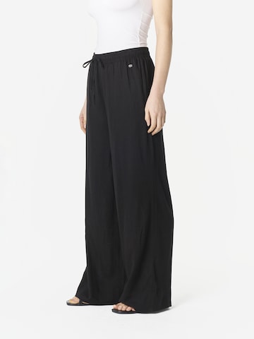 KOROSHI Широки крачоли Панталон в черно