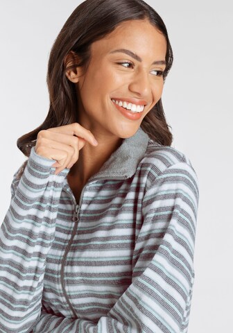 VIVANCE Pyjama 'Dreams' in Grün