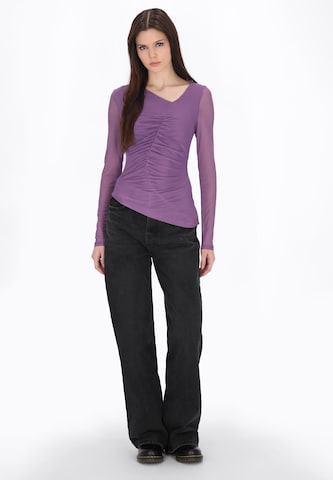 myMo ROCKS - Camisa em roxo