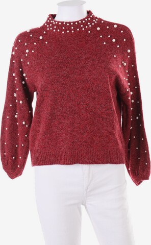 UNBEKANNT Sweater & Cardigan in S in Red: front