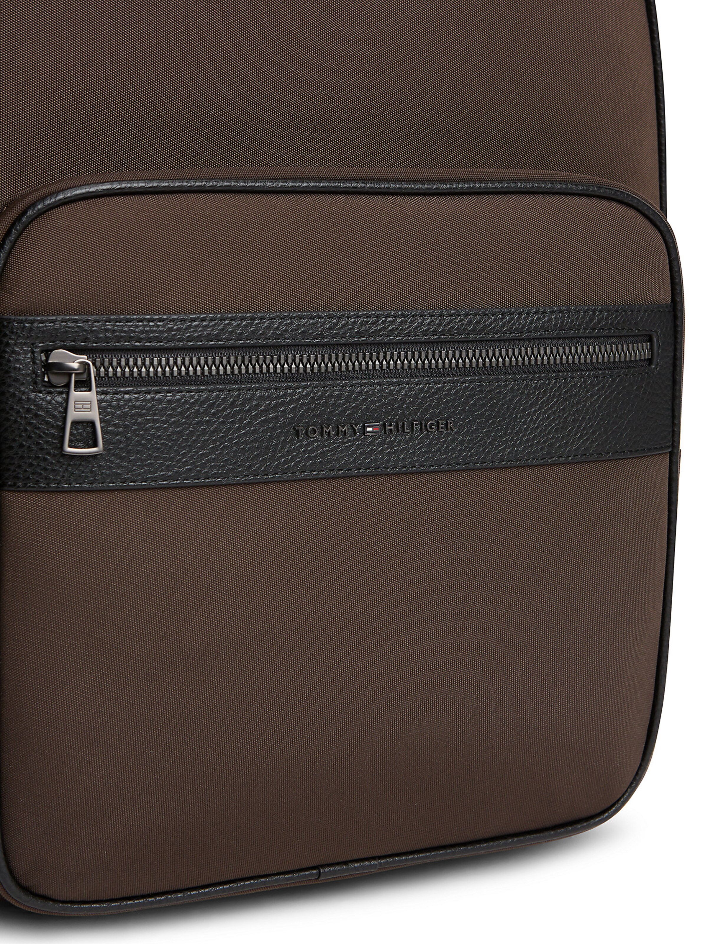 TOMMY HILFIGER Backpack in Brown