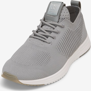 Sneaker bassa di Marc O'Polo in grigio: frontale