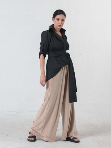 Metamorphoza Shirt in Zwart