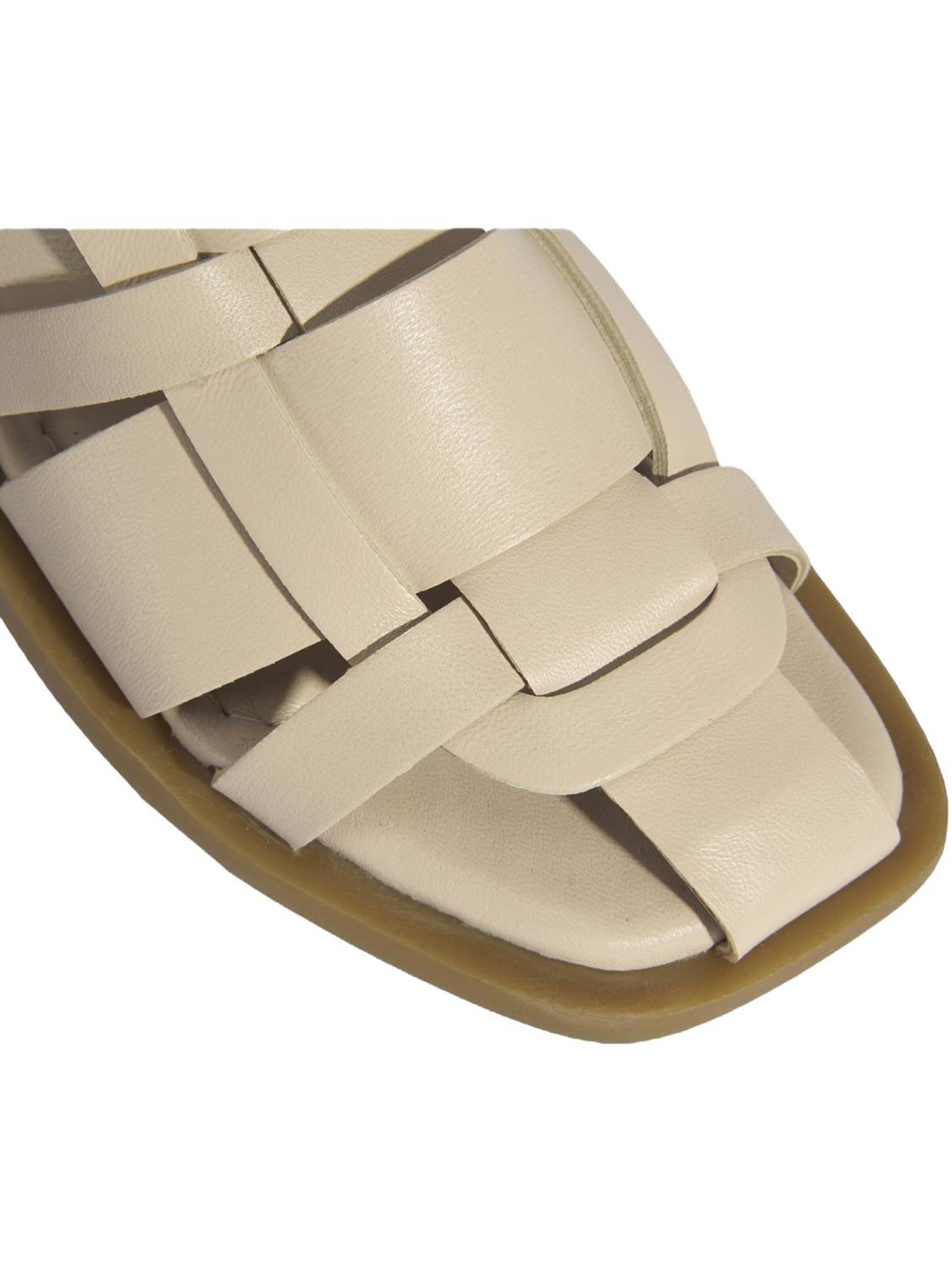Desa Slippers 'Hausschuhe' in White