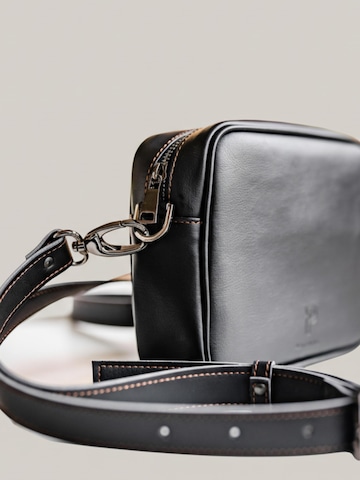 Plant Inside Crossbody bag 'Vegan Crossbody Bag' in Black