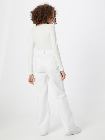 ONLY - Pierna ancha Vaquero 'Camille' en blanco