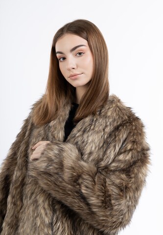 MYMO Winter Coat in Brown