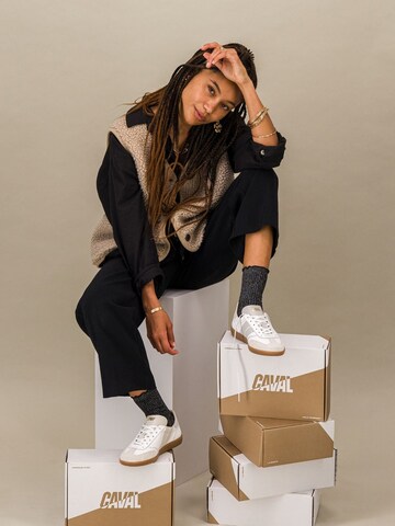 Caval - Sapatilhas baixas 'Pulse' em branco