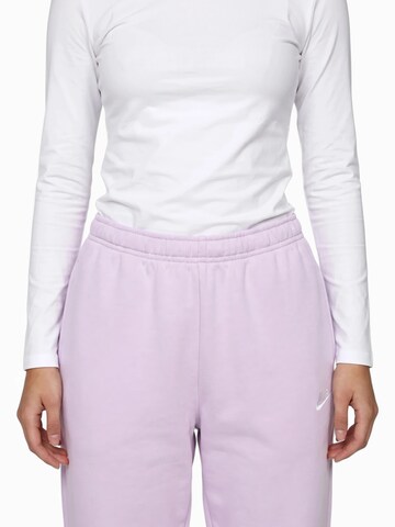 Nike Sportswear Tapered Nadrág 'Studio Fleece' - lila