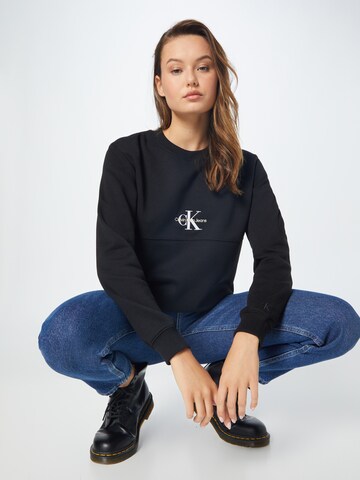 Calvin Klein Jeans Sweatshirt in Schwarz