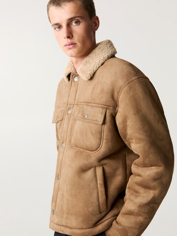 Pull&Bear Tussenjas in Bruin