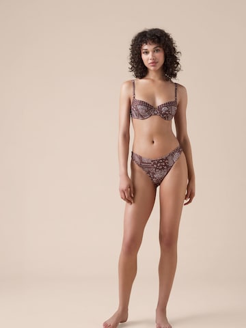 CALZEDONIA Bikinihose 'Paisley' in Braun: Vorderseite