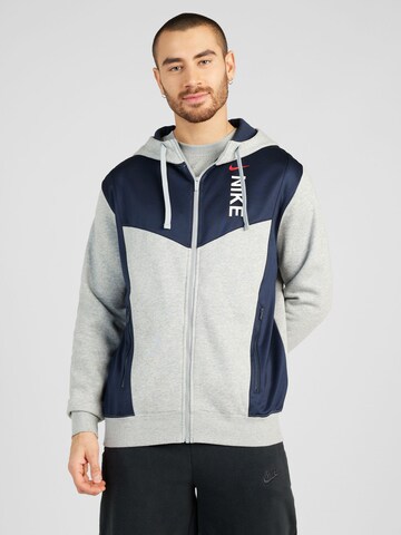 Nike Sportswear - Sudadera con cremallera en gris: frente