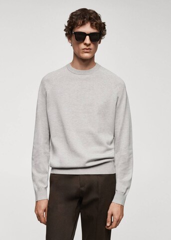 MANGO MAN Sweater in Grey: front