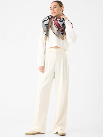 CODELLO Shawl in Black