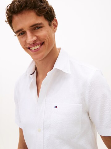 TOMMY HILFIGER Regular Fit Hemd in Weiß