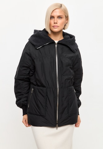CESARE GASPARI Winter jacket in Black: front
