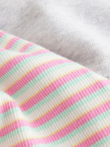 Next Set in Mixed colors